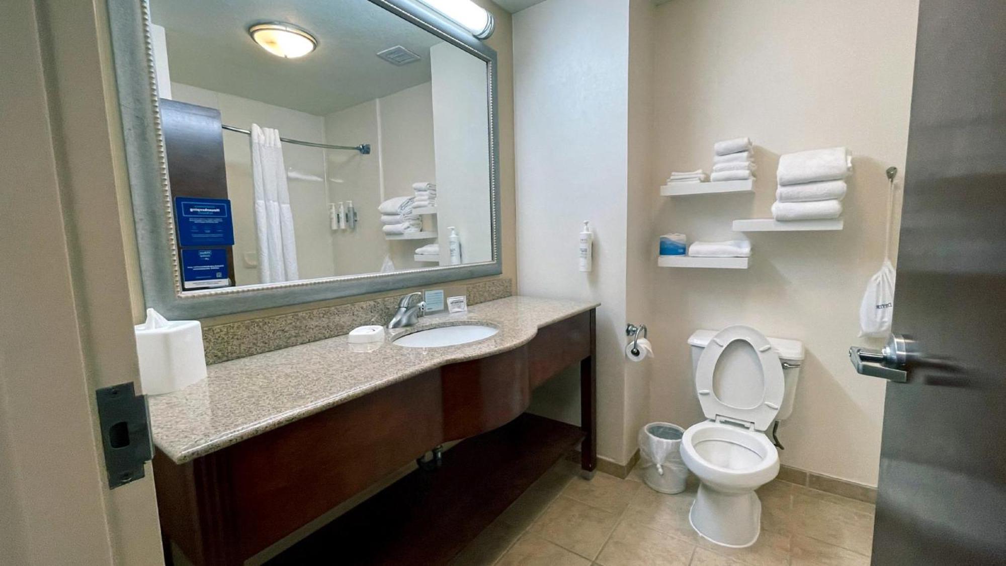 Hampton Inn Oklahoma City-Northwest Bagian luar foto